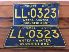 Pair Vtg Matched 1967 Michigan US Water Winter Wonderland Blue License Plates picture