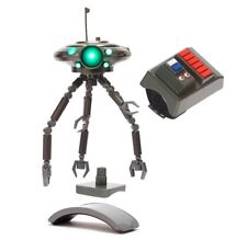 2023 Disney Star Wars ID9 Interactive Seeker Droid and Gauntlet Remote Control picture