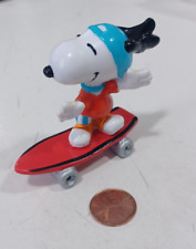 1966 Whitman's United Feature Peanuts Skateboarding Snoopy PVC Figure - 5 picture