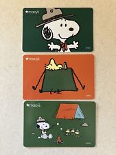 LOT OF 3 MACY'S PEANUTS SNOOPY THEMED UNUSED EMPTY ZERO BALANCE GIFT CARDS NICE picture