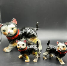 Vintage Set of 3 - Ceramic Tabby Mother Cat & 2 kittens - VGUC, cute and kitschy picture