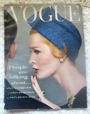 Vintage April 15, 1959 issue Vogue Fashion magazine Sara Thom Rutledge Cover picture