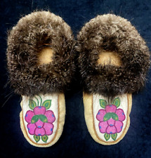 Gorgeous Handmade Beaded Inuit Moccasins From Churchill Manitoba picture
