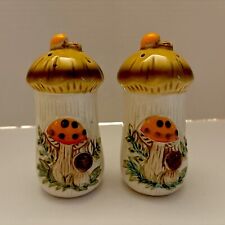 Merry Mushroom Salt and Pepper Shakers Vintage 1976 Sears Roebuck 4 3/4