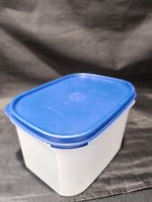 Tupperware Modular Mates Rectangle Blue 8 cups # 1792-3 Lid 1793 picture