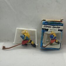 vintage 1978 Super Smurf Ice Hockey Figure with Goal Net Peyo Schleich 6705 USED picture
