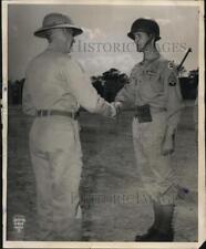 1944 Press Photo Ft Benning GA Maj Gen Charles Bonesteal & Tec 4 Douglas Smith picture