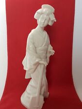 Vtg White Porcelain Geisha Figurine Statue Made in Japan 11.25