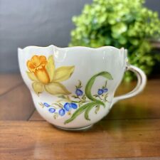 Antique MEISSEN YELLOW DAFFODIL Flowers Tea Cup CROSSED SWORDS Dresden Germany picture