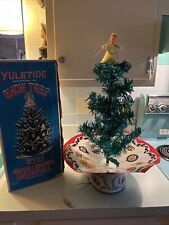 Vintage Yuletide Snow Tree Continuous Snowfall Complete picture