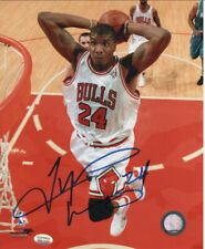 Tyrus Thomas- Chicago Bulls- Autographed 8x10 Photo picture