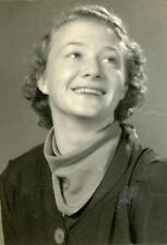 NA63 Vtg Photo PRETTY SCHOOL GIRL c 1940's picture