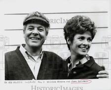 1972 Press Photo William Windom and Joan Hotchkis - kfx23746 picture
