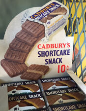 Vintage Cadbury’s Chocalate Candy Bar Box Store Display With 8 Bars picture