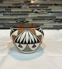 Acoma New Mexico Geometric Hand Painted Native American Vase Pottery Signed E.E. picture