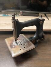 CIRDAR hand-cranked sewing machine Antique Sewing Machine casting from jp picture