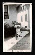 1924 BABY TRICYCLE UMBRELLA/PARASOL SIDEWALK OLD/VINTAGE PHOTO SNAPSHOT- M350 picture
