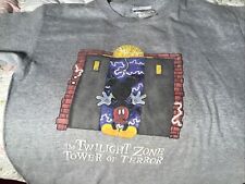 [RARE] VTG WALT DISNEY WORLD THE TWILIGHT ZONE TOWER OF TERROR GRAY MEDIUM SHIRT picture