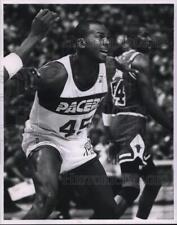 1989 Press Photo Pacers basketball player Chuck Person - lrx91368 picture