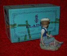 LLADRO Porcelain PICKING FLOWERS #1287 In Original Box 1980's Made in Spain picture