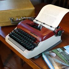 1954 Smith-Corona Super portable typewriter, w/case + ribbon: Working perfectly. picture