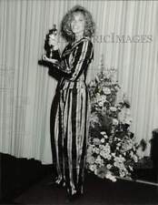 1989 Press Photo Singer Carly Simon at 61st Annual Academy Awards - lvp00311 picture