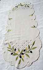 Vtg table scarf runner linen beige cutwork embroidered butterfly leaves 35