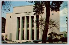Postcard~Harrisburg, Pa.~Dauphin County Court House~Vintage Cars chrome Unposted picture
