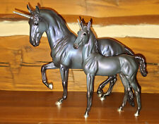 Breyer Traditional Model Horse, Unicorn Mare and Foal, Bellatrix and Spica picture