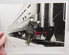 8 x 10 NYNH&H Railroad Conductor Boarding His Passenger Train Studio B Photo picture