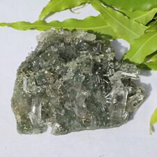 Green chlorite quartz crystal cluster big chlorine quartz cluster Green Quartz picture