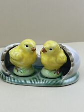 Vintage Unbranded Baby Chicks with cracked egg base salt and pepper shakers picture