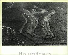 1987 Press Photo Aerial view of Luther Forest neighborhood in Malta, New York picture