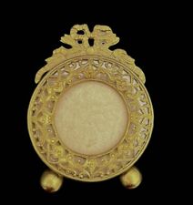 ANTIQUE MINIATURE FRENCH ORMOLU FILIGREE BOW TOP ROUND FRAME picture