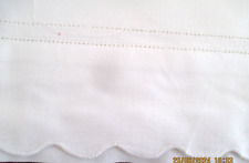 A GOOD VINTAGE LINEN SHEET WITH SCALLOPED TOP EDGE picture