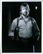 Photo Actor Chuck Norris Invasion Of Usa Director Joseph Zito Action 8X10 Photo picture