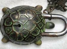 COLLECTIBLE UNIQUE CHINESE BRONZE HANDWORK CARVED TORTOISE LOCK & KEY picture