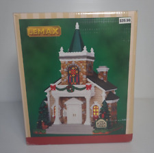 2013 LEMAX CHRISTMAS VILLAGE CEDAR CREEK CHURCH IN ORIGINAL BOX RETIRED Holiday picture