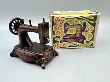 Vintage 1980s Spain Sewing Machine Copper PLAY ME Pencil Sharpener Ref. 924 picture