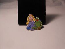 Vintage Henson Kermit The Frog Miss Piggy Enameled Brass Lapel Hat Pin 1980 picture