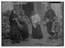 Photo:Armenian mothers,children,traditional dress,Bain News Service picture