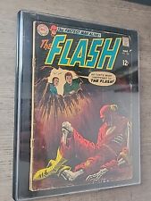 Framed 1969 The Flash 186 Comic Book Original Vintage Comic in Wall Display Case picture