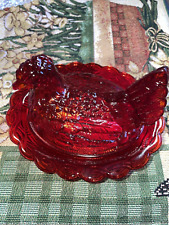 RED CARNIVAL GLASS HEN ON NEST WITH SPLIT TAIL ON WIDE RIM BY  MOSSER USA 6.5