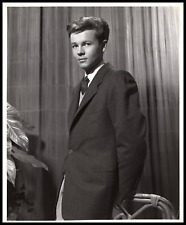 ROBERT BOB ARTHUR HOLLYWOOD HANDSOME ACTOR 1953 VINTAGE PORTRAIT ORIG Photo 658 picture