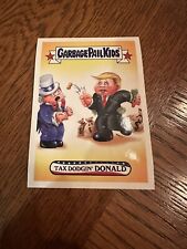 TAX DODGIN' DONALD 2017 Garbage Pail Kids Disgrace To The White House #10 Trump  picture