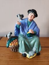 Royal Doulton Figurine HN 2320 TUPPENCE A BAG 1967 - Retired picture