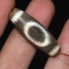 Ancient Himalayan Tibetan Etched Agate Stone Dzi Eye Bead in good condition picture