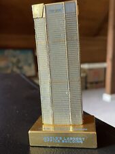 VINTAGE PAN AMERICAN AIRLINES WORLD’S LARGEST OFFICE BUILDING LIGHTER - For Part picture