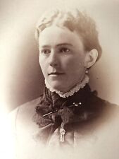 Gloversville,NY Victorian Antique Photo Cabinet Card FABULOUS Woman Lace Jewelry picture
