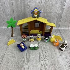 Rare 2004 Veggie Tales Nativity Scene Not Working Manger Set Not Complete picture